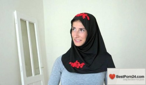 Sex With Muslims - Aria Rossi