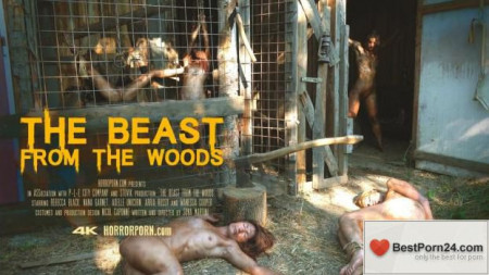 Horror Porn – The beast from the woods