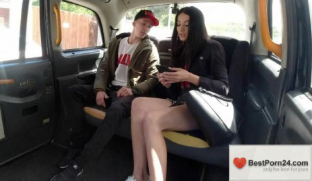 Sex In Taxi - Maddy Black