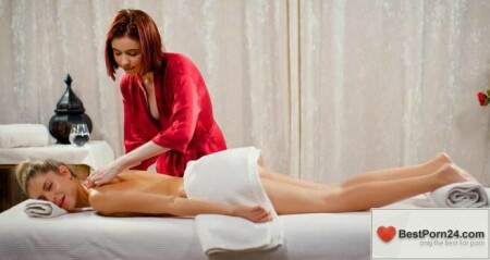 Massage Sins – Yukki Amay & Rebecca Volpetti