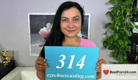 Czech Sex Casting – Lucka Cherry