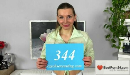 Czech Sex Casting – Arina Shy