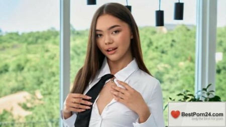 Only Tarts – Kwini Kim