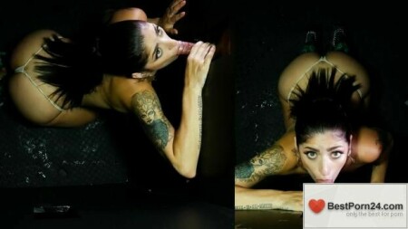 Glory Hole Secrets – Nikki Knightly