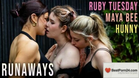 Girls Out West – Maya Bee, Ruby Tuesday & Hunny